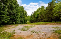 8609 Tennessee 68, Tellico Plains, TN 37385