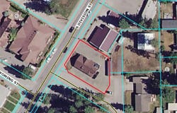 207 S Division Street, Pinehurst, ID 83850