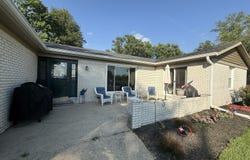 16130 E Lake Shore Drive N, Hope, IN 47246