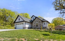 141 Daleyuhski Way, Loudon, TN 37774