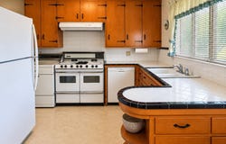 9865 MIRAFLORES DR, Baton Rouge, LA 70815