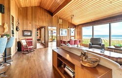 243 Salishan Drive, Gleneden Beach, OR 97388