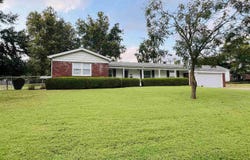 1116 LATHAM Street, Eldorado, IL 62930