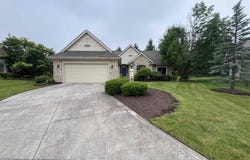 10403 Maple Springs Cove, Fort Wayne, IN 46845-2127