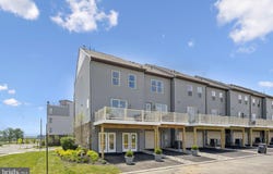 8890 CURIE STREET, MANASSAS, VA 20109