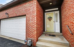408 Kingsberry Circle, Mt Lebanon, PA 15234