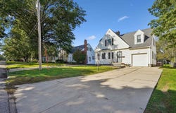 501 Cornwall Avenue, Waterloo, IA 50702