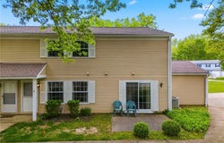 13622 Oakbrook Drive, North Royalton, OH 44133