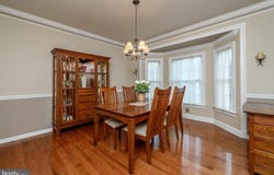 12 DEERPATH LANE, COLUMBUS, NJ 08022