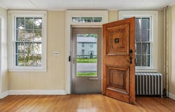 14 Main Street, Hyde Park, NY 12538