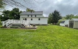 14 Wheelwright Rd, Barre, MA 01005