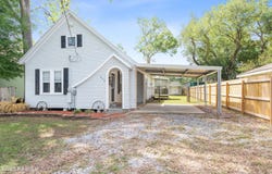 414 E 9th Street, Crowley, LA 70526