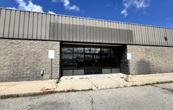 1381 E Main Street, Edmore, MI 48829