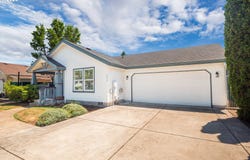 5318 BRIDGEWATER DR, Eugene, OR 97402