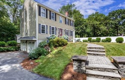 23 Indian Lane, Franklin, MA 02038