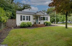 1100 WOODLANE, EASTAMPTON, NJ 08060
