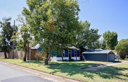 1214 3rd St, Graham, TX 76450