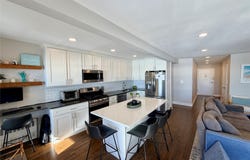 1 E Broadway, Long Beach, NY 11561