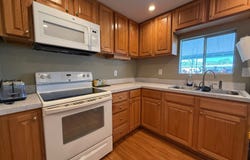 506  W Noble Ave, Bushnell, FL 33513
