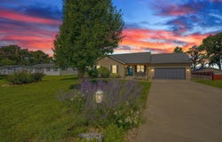 1387 Dill Road NE, Bloomingburg, OH 43106
