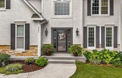 8201 NW 80th Terrace, Kansas City, MO 64152