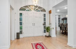 863 Gloucester Crossing, Lake Forest, IL 60045