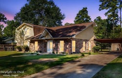 309 Hunters Creek Drive, Lufkin, TX 75901