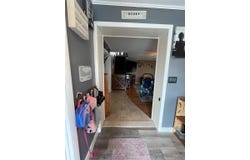 11 East Avenue, Lawrence, NY 11559