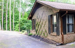 1310 Larkview Drive SW, Lilburn, GA 30047