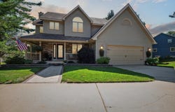 727 Tanbark Drive, Dimondale, MI 48821