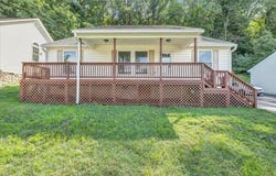 739 Riverland RD SE, Roanoke, VA 24014