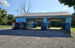 406 N 7TH Street, Dahlgren, IL 62828