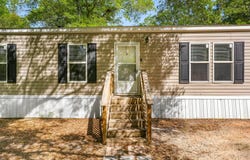288 Hope Road, DeFuniak Springs, FL 32433
