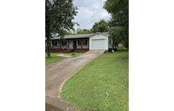 152 Cedarwood Dr, Lamar, AR 72846