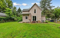 308 7th Street E, Northfield, MN 55057