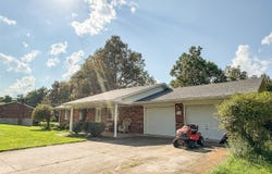 160 Charlies Trace, Elizabethtown, KY 42701