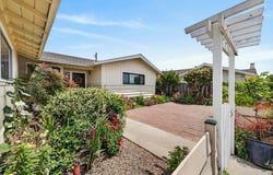 251 La Mesa DR, SALINAS, CA 93901