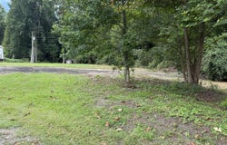 272 Charlie Teachey Road, Rose Hill, NC 28458