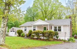 29 Hi Tor Road, Freeland, PA 18224
