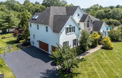 150 CAMBRONNE CIR, BLUE BELL, PA 19422