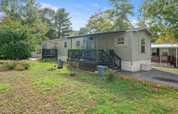 27 Hayes Park, Exeter, NH 03833