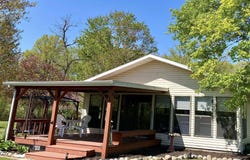 3269 Lake Drive, Hillsdale, MI 49242