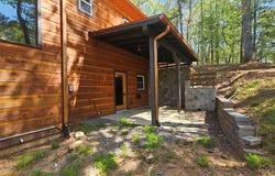 28 Francis Way, Ellijay, GA 30540