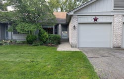 33 Skyline Circle Nw Circle NW, Grand Rapids, MI 49504