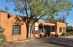 1400 Maclovia Street, Santa Fe, NM 87505
