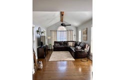 734 Bluejay Circle, Elk Grove Village, IL 60007