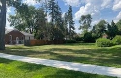 32270 Bridge Street, Garden City, MI 48135