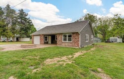 610 Chicago Avenue, Marionville, MO 65705