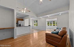 2014 Center Avenue, New Bern, NC 28560