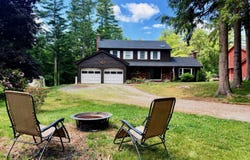 16 Pine Ridge Lane, Mansfield, CT 06250
